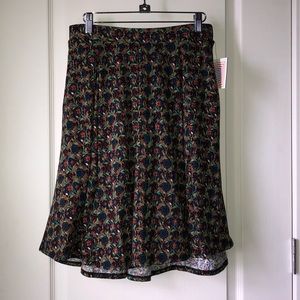 LuLaRoe Madison NWT (Medium)